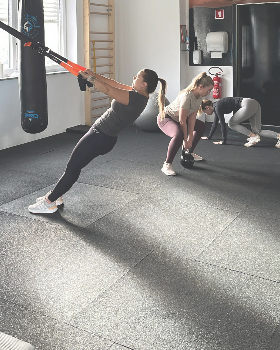 KROŽNA VADBA SKUPINSKI TRENING